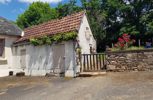 Aubazine House | 70 m² Gîte ∙ 2 bedrooms ∙ 4 guests