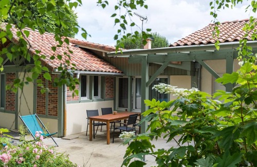 Leon House | 70 m² Gîte ∙ 2 bedrooms ∙ 4 guests