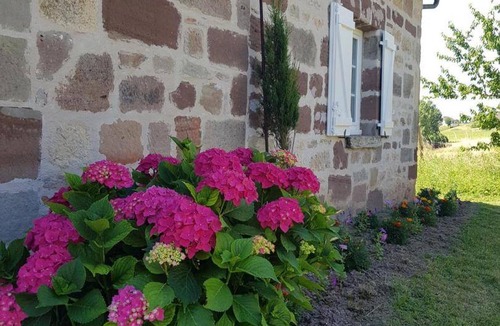 Yssandon House | 70 m² Gîte ∙ 3 bedrooms ∙ 6 guests