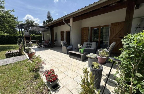 Mezos House | 70 m² Gîte ∙ 3 bedrooms ∙ 6 guests