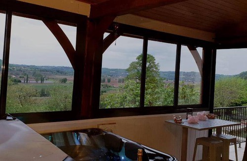 Bezenac House | 70 m² House ∙ 1 bedroom ∙ 2 guests
