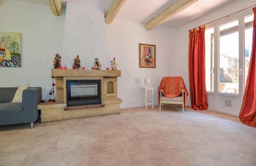 Eyguieres House | 70 m² House ∙ 3 bedrooms ∙ 5 guests