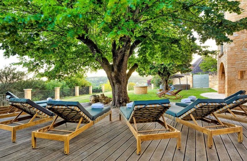 Sarlat-la-Caneda House | 700 m² House ∙ 7 bedrooms ∙ 14 guests