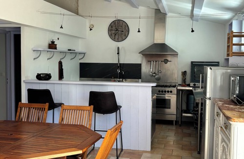 Sainte-Marie-de-Re House | 70m2 loft for 5 people with heated pool, village center