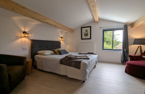 Baignes-Sainte-Radegonde Cottage | 72 m² Cabin ∙ 2 bedrooms ∙ 4 guests
