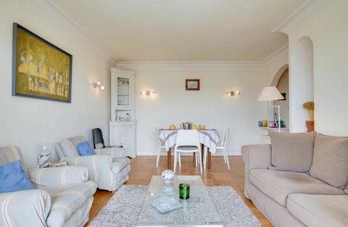 Biarritz City Centre Apartment | 72 m² Apartment ∙ 2 bedrooms ∙ 6 guests
