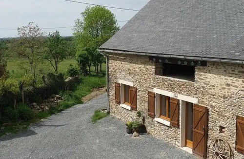 Saint-Pardoux-Corbier House | 72 m² House ∙ 2 bedrooms ∙ 6 guests