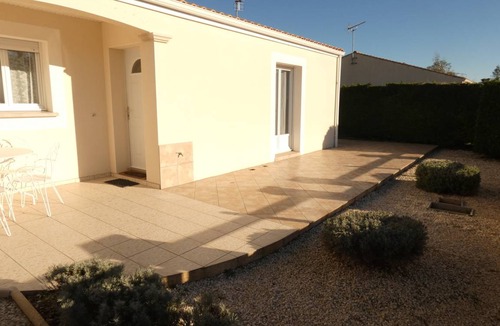 Saujon House | 72 m² House ∙ 2 bedrooms ∙ 4 guests