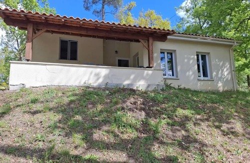 Brossac House | 72 m² House ∙ 3 bedrooms ∙ 6 guests