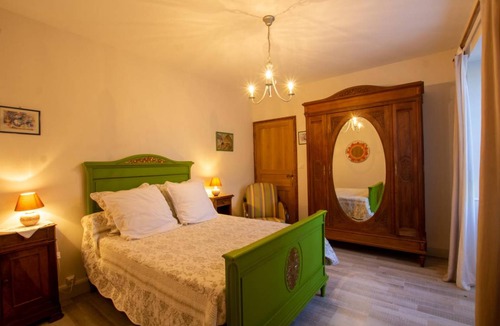Cause-de-Clerans House | 74 m² Gîte ∙ 2 bedrooms ∙ 5 guests