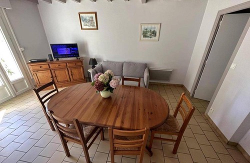 Sort-en-Chalosse House | 74 m² Gîte ∙ 2 bedrooms ∙ 4 guests