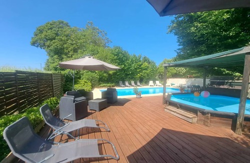 Saint-Pierre-de-Juillers House | 75 m² House ∙ 3 bedrooms ∙ 6 guests