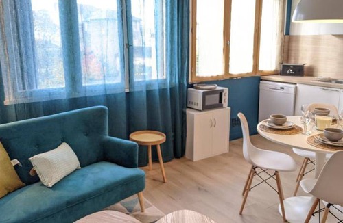 Dufau-Tourasse Apartment | 75 m² Apartment ∙ 3 bedrooms ∙ 7 guests