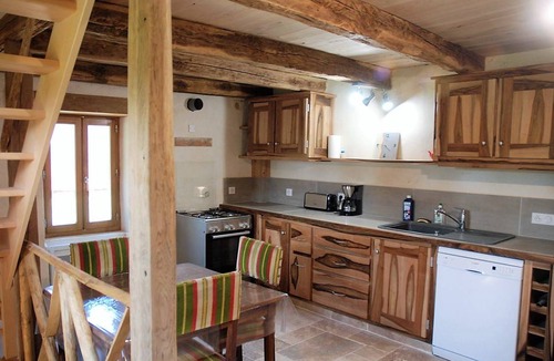 Saint-Merd-de-Lapleau House | 75 m² Gîte ∙ 1 bedroom ∙ 2 guests