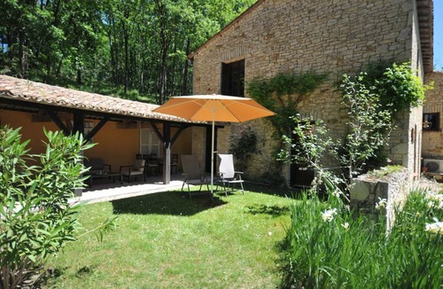 Plaisance House | 75 m² House ∙ 1 bedroom ∙ 4 guests