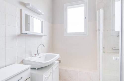 Cersay House | 75 m² House ∙ 3 bedrooms ∙ 6 guests