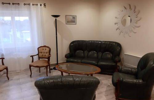 Sainte-Colombe House | 75 m² House ∙ 2 bedrooms ∙ 6 guests
