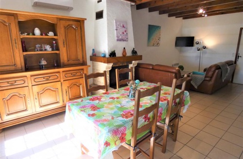 Leon House | 76 m² Gîte ∙ 2 bedrooms ∙ 4 guests
