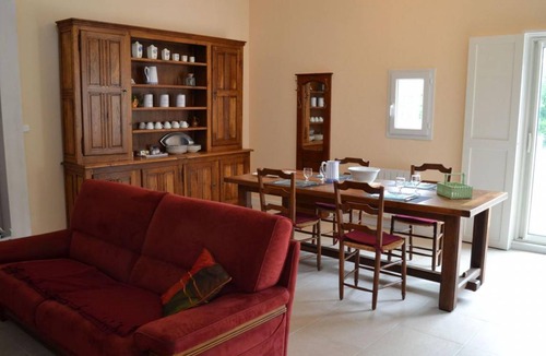 Saint-Sulpice-de-Cognac Cottage | 77 m² Cabin ∙ 1 bedroom ∙ 2 guests