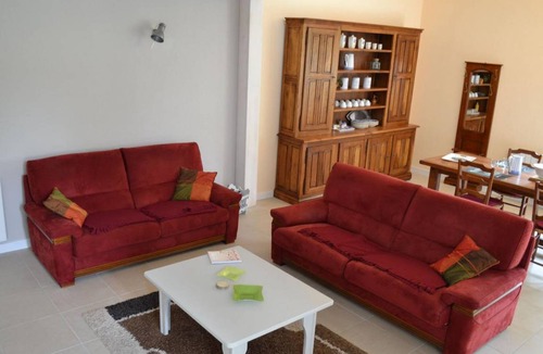Saint-Sulpice-de-Cognac Cottage | 77 m² Cabin ∙ 1 bedroom ∙ 2 guests