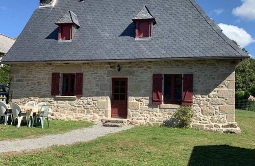 Saint-Privat House | 79 m² Gîte ∙ 2 bedrooms ∙ 5 guests