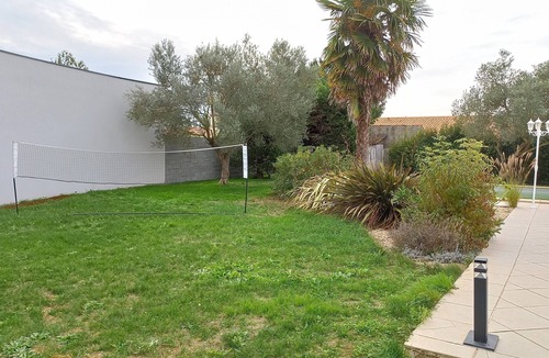 Puilboreau House | 8-bed house with pool 10 min from La Rochelle town center