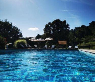 Razac-sur-l'Isle Bed & Breakfast | 80 m² Bed and breakfast ∙ 2 bedrooms ∙ 5 guests