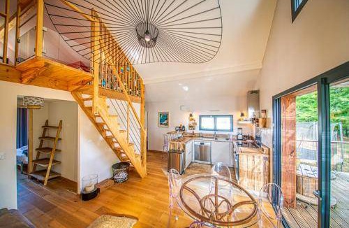 Coulounieix-Chamiers Ski Chalet | 80 m² Chalet ∙ 2 bedrooms ∙ 6 guests