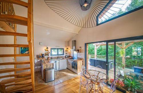 Coulounieix-Chamiers Ski Chalet | 80 m² Chalet ∙ 2 bedrooms ∙ 6 guests