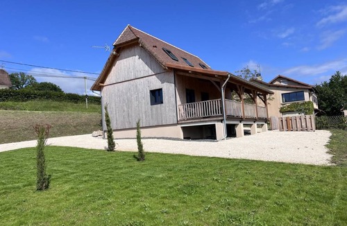 Preyssac-d'Excideuil House | 80 m² Gîte ∙ 3 bedrooms ∙ 6 guests