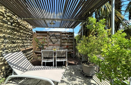 Precilhon House | 80 m² Gîte ∙ 2 bedrooms ∙ 4 guests