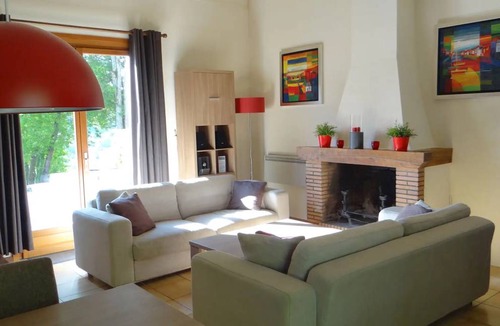 Carlux House | 82 m² House ∙ 3 bedrooms ∙ 6 guests