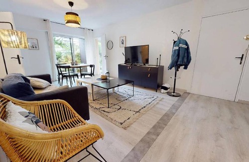 Pessac Resort | 83 m² Private room ∙ 1 bedroom ∙ 1 guest