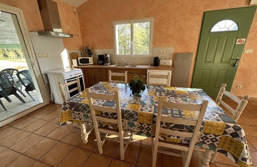 Benquet House | 84 m² Gîte ∙ 3 bedrooms ∙ 6 guests