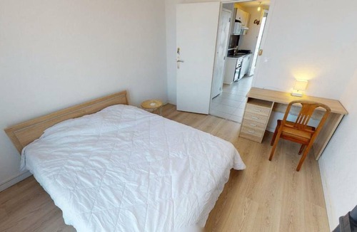 Villenave-d'Ornon Resort | 84 m² Private room ∙ 1 bedroom ∙ 1 guest