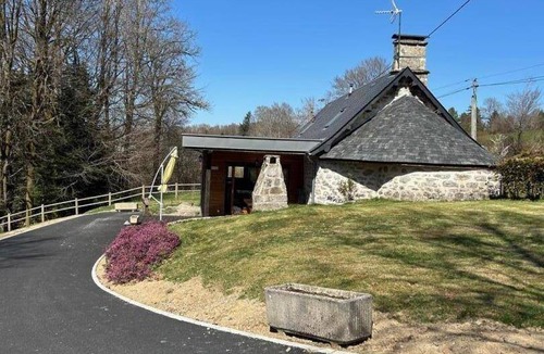 Bonnefond House | 85 m² Gîte ∙ 3 bedrooms ∙ 6 guests