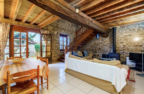 Osserain-Rivareyte House | 85 m² House ∙ 2 bedrooms ∙ 4 guests