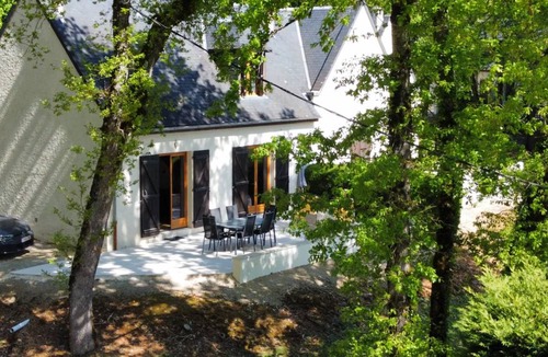 Carlux House | 85 m² House ∙ 2 bedrooms ∙ 4 guests
