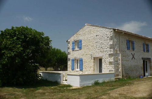 Gemozac House | 85 m² House ∙ 3 bedrooms ∙ 6 guests