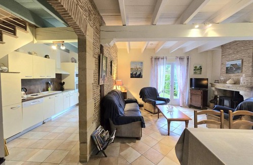 Lamonzie-Saint-Martin House | 87 m² Gîte ∙ 2 bedrooms ∙ 6 guests