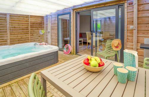 Boyardville Resort | 90 m² Resort ∙ 4 bedrooms ∙ 12 guests