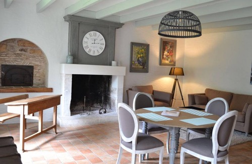 Lignieres-Sonneville Cottage | 90 m² Cabin ∙ 2 bedrooms ∙ 4 guests