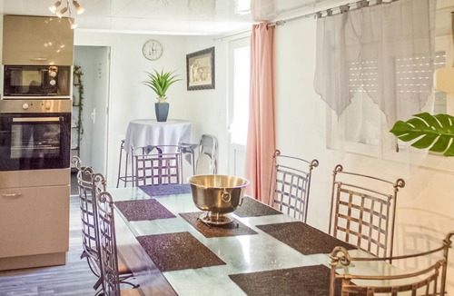 St-Sauveur-Lalande House | 90 m² Farmhouse ∙ 3 bedrooms ∙ 8 guests