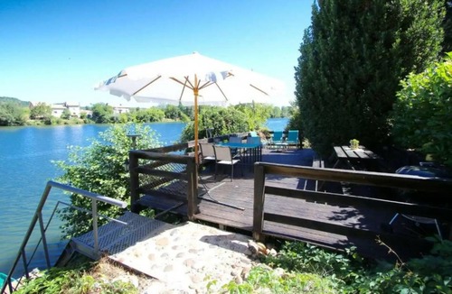 Clairac House | 90 m² House ∙ 2 bedrooms ∙ 5 guests
