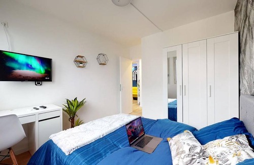 Poitiers Resort | 90 m² Private room ∙ 1 bedroom ∙ 1 guest