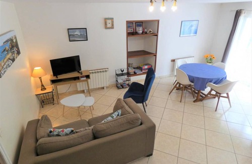 Saint-Martin-de-Seignanx House | 95 m² Gîte ∙ 2 bedrooms ∙ 4 guests