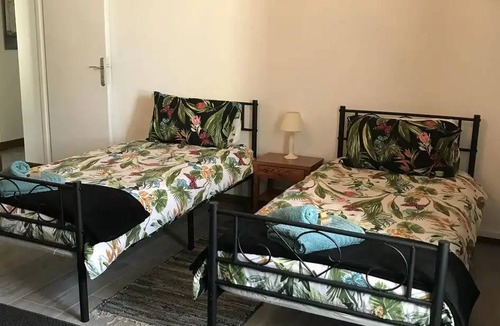 Chalais House | 95 m² House ∙ 3 bedrooms ∙ 6 guests