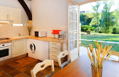 Saint-Vincent-de-Cosse Apartment | 96 m² Apartment ∙ 3 bedrooms ∙ 8 guests