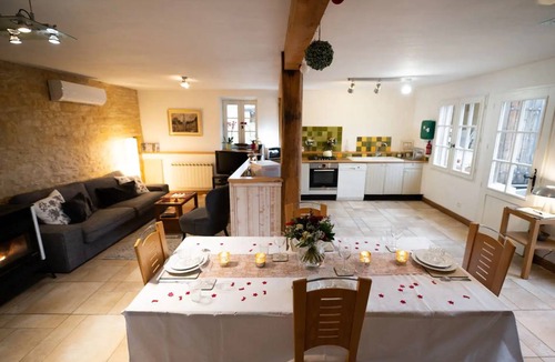 Saint-Crepin-et-Carlucet House | 99 m² House ∙ 2 bedrooms ∙ 4 guests