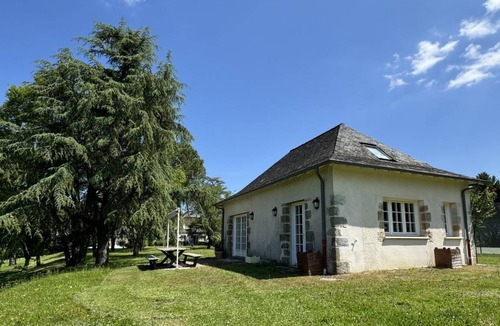 Brive-la-Gaillarde House | 99 m² Gîte ∙ 3 bedrooms ∙ 7 guests